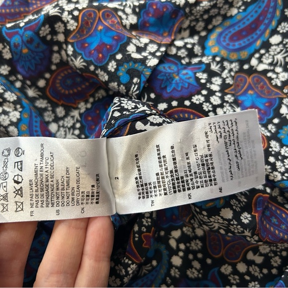 Sandro Paisley 100% Silk Top Size 2 - Picture 7 of 7